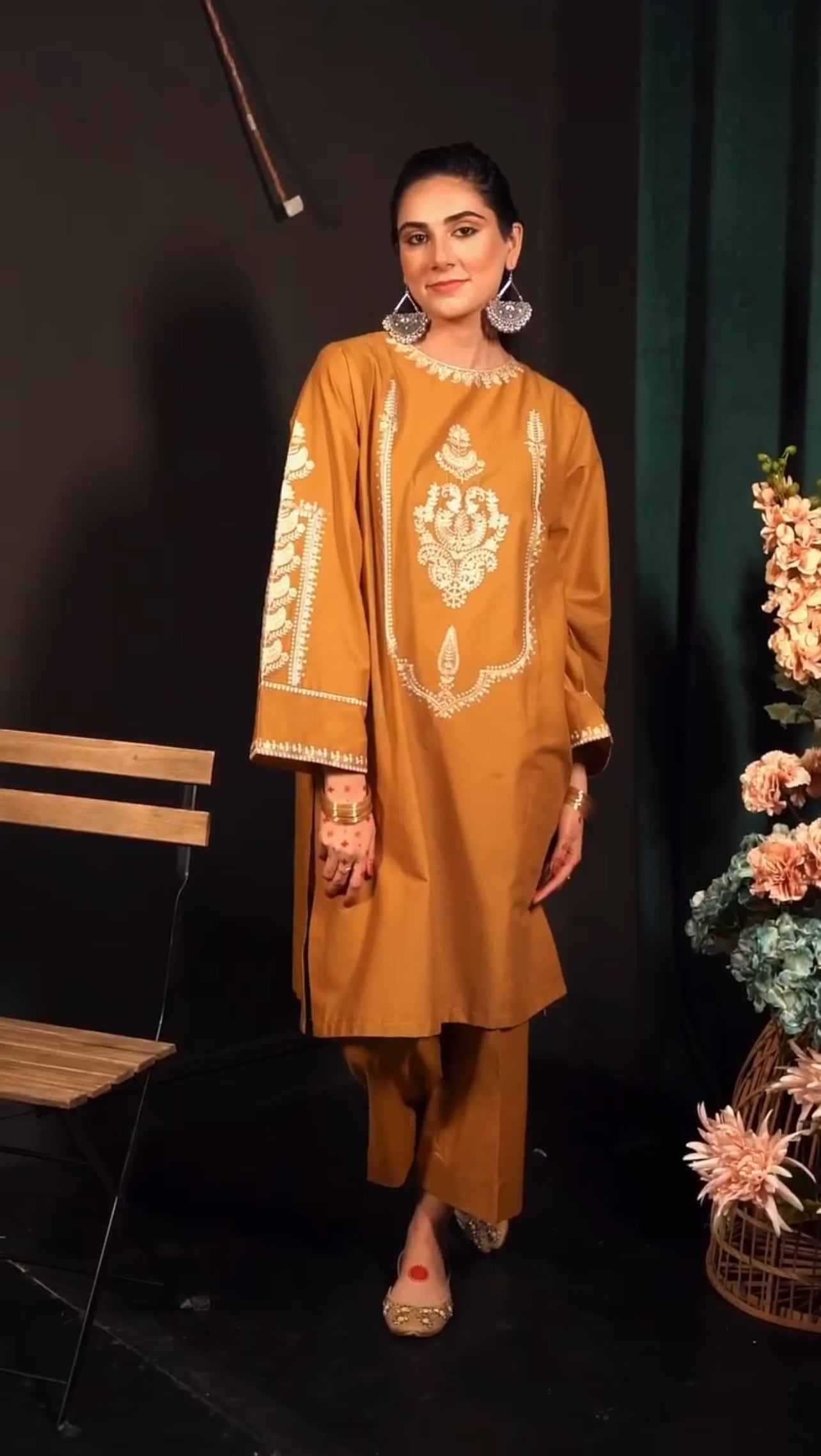 Zimal - Lawn 2pc Embroidered Suit