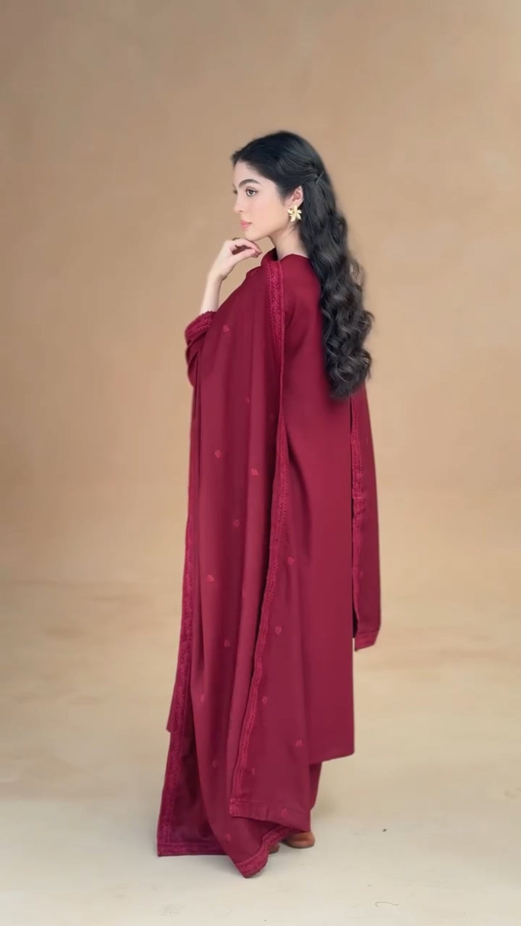 Hani - 3 piece Suit & Embroidered Shawl