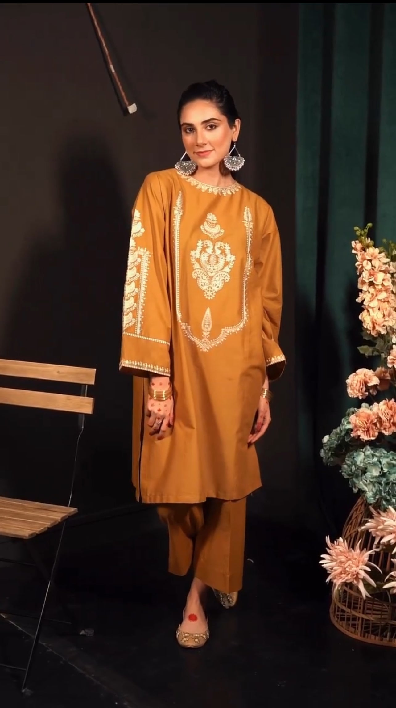 Zimal - Lawn 2pc Embroidered Suit