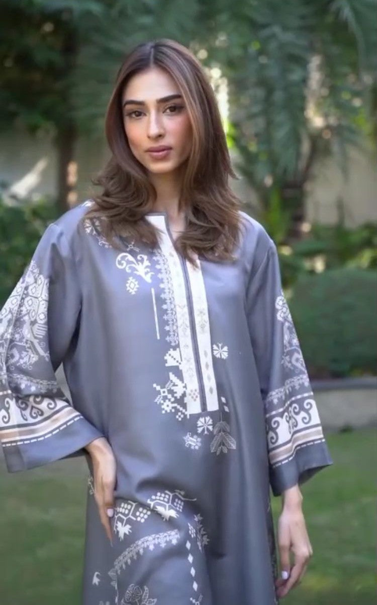 Rania  stitched 2 piece